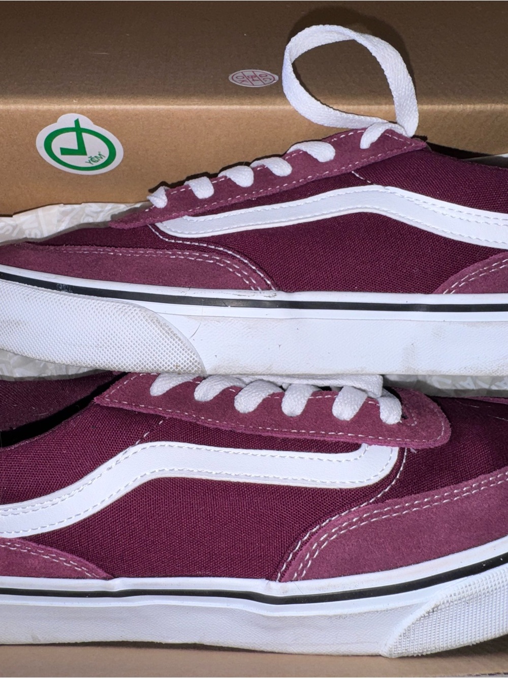 Vans Women's Old Skool Sneakers in Burgundy with White Stripe - Picture 3 of 3
